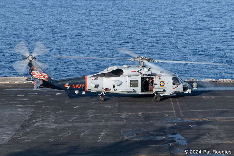 MH-60R a/c-700 HSM-74